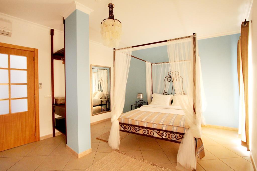 Casa a Sul - Lagos Guesthouses Habitación foto